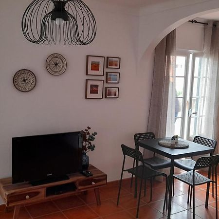 Porta Reguengos - Apartamento Moderno Alentejo Central Регуенгос де Монсараз Екстериор снимка