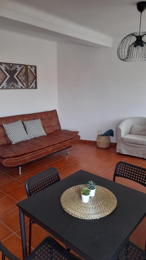Porta Reguengos - Apartamento Moderno Alentejo Central Регуенгос де Монсараз Екстериор снимка