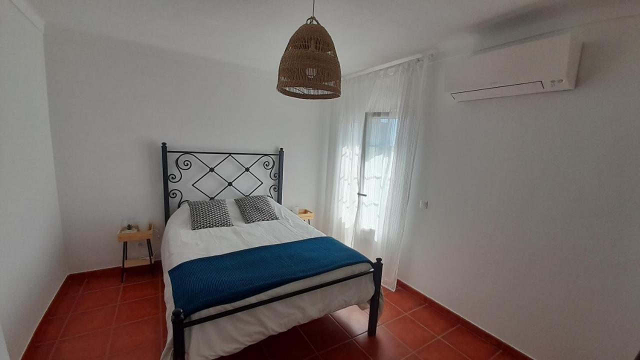 Porta Reguengos - Apartamento Moderno Alentejo Central Регуенгос де Монсараз Екстериор снимка