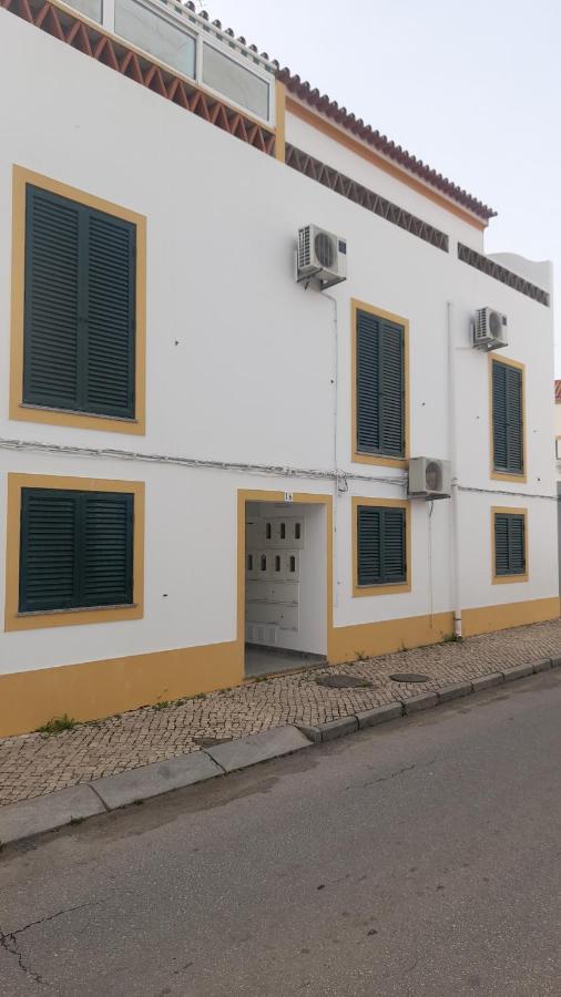 Porta Reguengos - Apartamento Moderno Alentejo Central Регуенгос де Монсараз Екстериор снимка