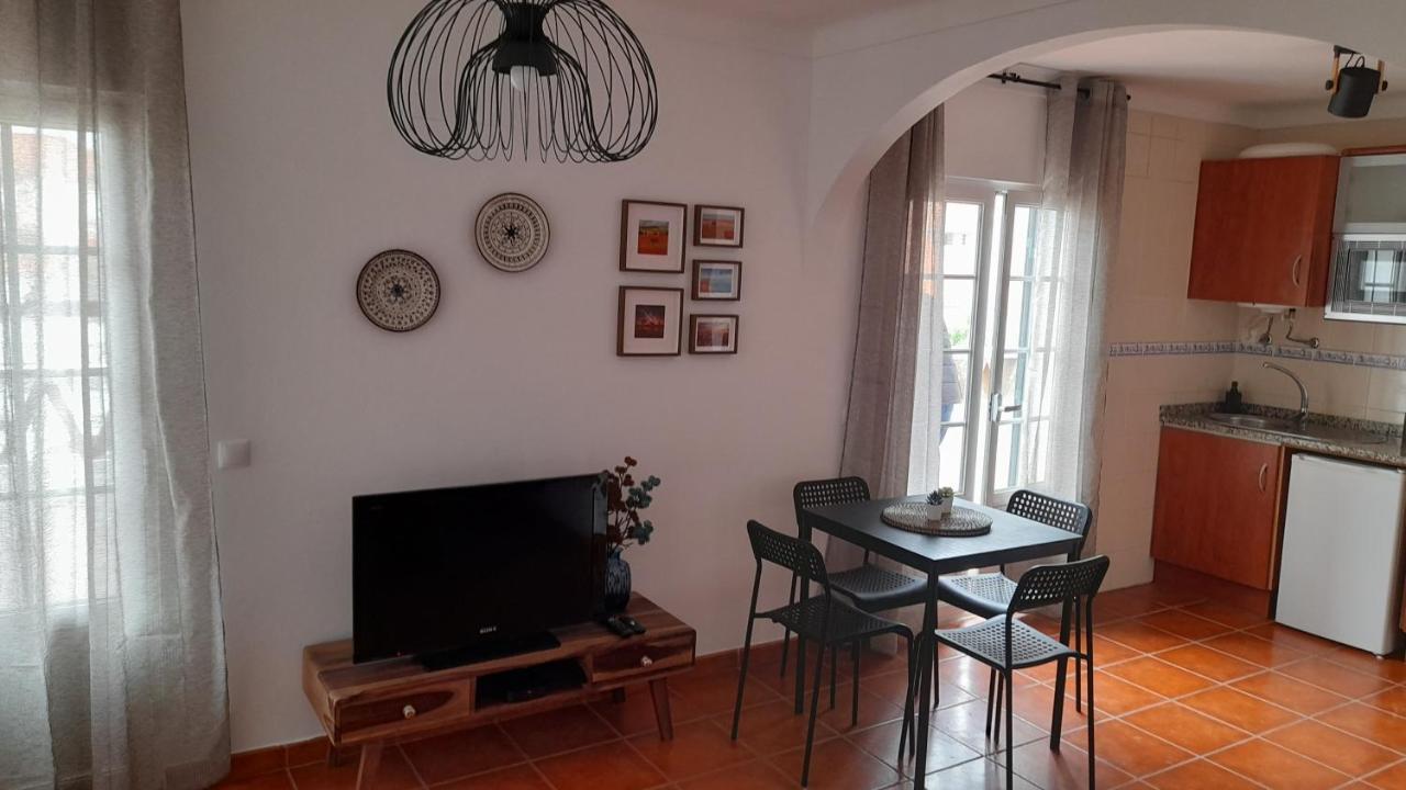 Porta Reguengos - Apartamento Moderno Alentejo Central Регуенгос де Монсараз Екстериор снимка