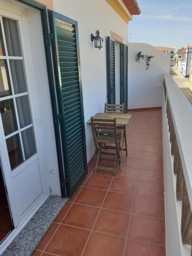 Porta Reguengos - Apartamento Moderno Alentejo Central Регуенгос де Монсараз Екстериор снимка